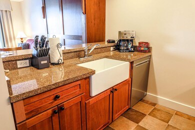 517/519 Qtr I Adams House, Ludlow, VT 05149 - photo 5