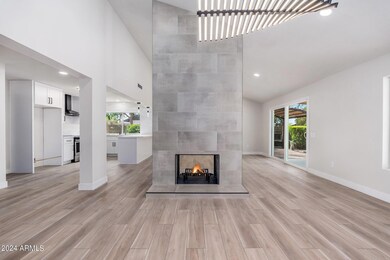 14410 N 43rd Pl - 06