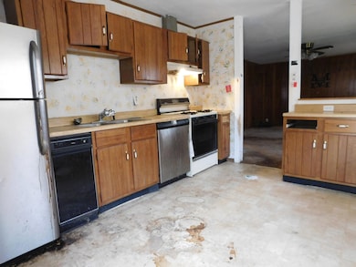 1504 Fulkerson Rd, Niles, MI 49120 - photo 4