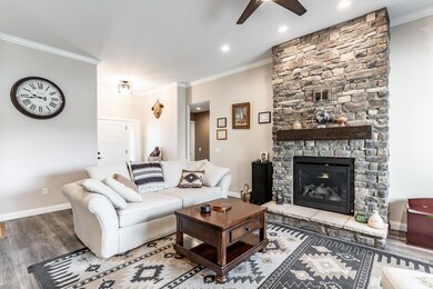 10764 Fieldlight Blvd, Fort Wayne, IN 46835 - photo 7