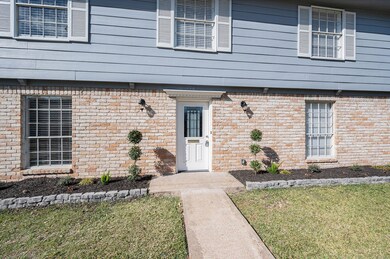 1008 Martin St, Houston, TX 77018 - photo 4