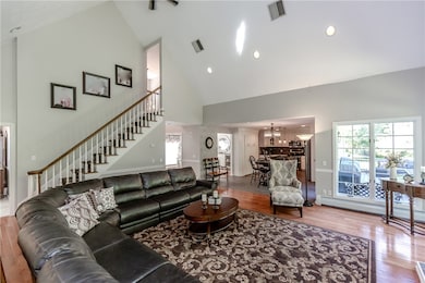 259 Central Ave, Johnston, RI 02919 - photo 5