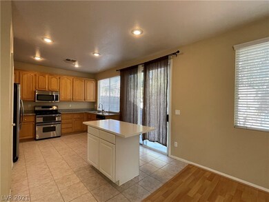10296 Splendor Ridge Ave, Las Vegas, NV 89135 - photo 7