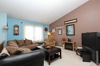 Den/Family/Great Room. Upstairs bright and open fa