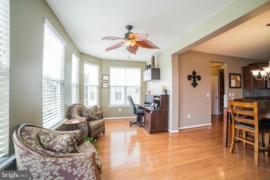 24996 Virginia Pine Ct, Chantilly, VA 20152 - photo 6