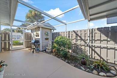 Private Screened Courtyard
