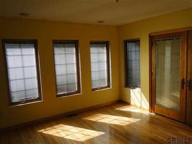 7 Lois Ln, Albany, NY 12211 - photo 3