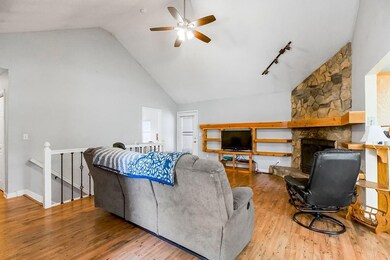 21771 S Race St, Spring Hill, KS 66083 - photo 3