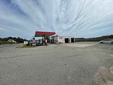 157 Bridge Rd, Salisbury, MA 01952 - photo 5