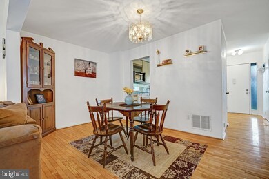 163 Canterbury Ct, East Windsor, NJ 08520 - photo 6