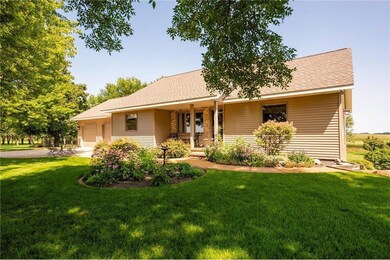 555 10th St SE, Benson, MN 56215 - photo 5