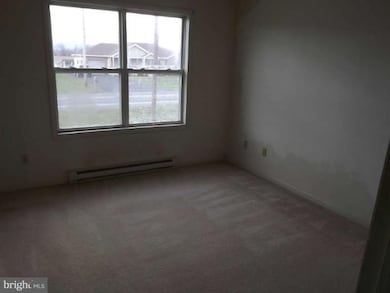 1318 Warm Spring Rd, Chambersburg, PA 17202 - photo 7