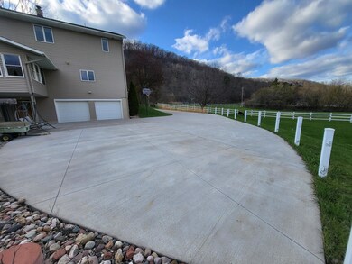 26504 County Road 17, Winona, MN 55987 - photo 4