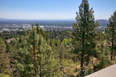 1166 NW Redfield Cir, Bend, OR 97701 - photo 4