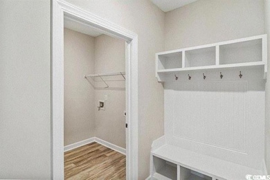 Drop zone from foyer to laundry