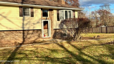112 Dell Rd, Stroudsburg, PA 18360 - photo 4