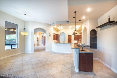 818 E Desert Hills-18