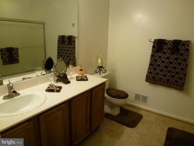 631 Budleigh Cir, Lutherville Timonium, MD 21093 - photo 6