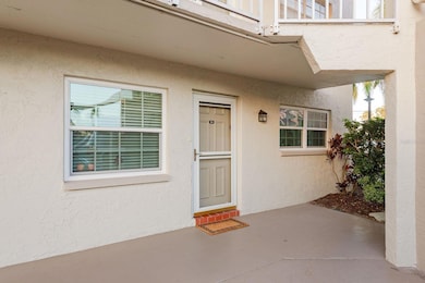 952 Virginia St unit 105, Dunedin, FL 34698 - photo 2