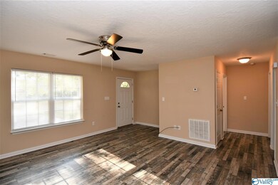 499 Lasalle St, Rainbow City, AL 35906 - photo 2