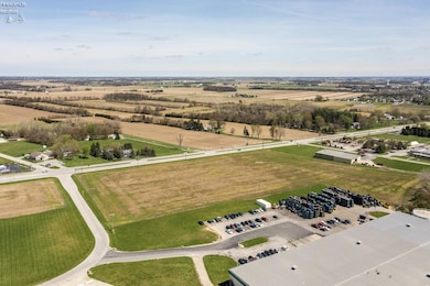 1085 W Main St, Bellevue, OH 44811 - photo 7