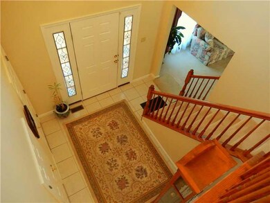 Entry/Foyer.