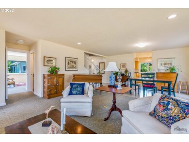 Living Room/Dining Room