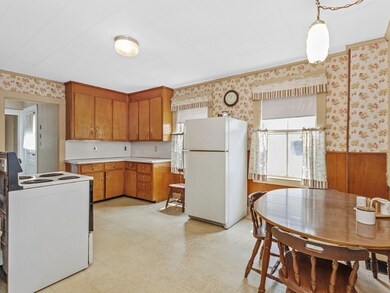 87 Howard St unit 89, Waltham, MA 02451 - photo 6