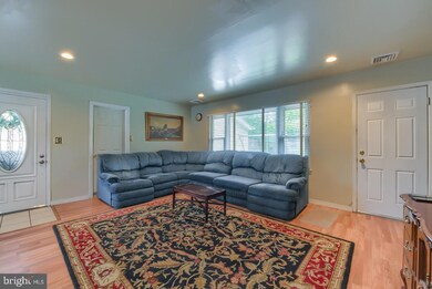 15 Bradford Ln, Willingboro, NJ 08046 - photo 3