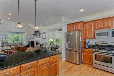 8 Mcneil Cir, Hopkinton, MA 01748 - photo 3