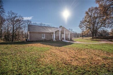 Welcome to 515 Sloop St!