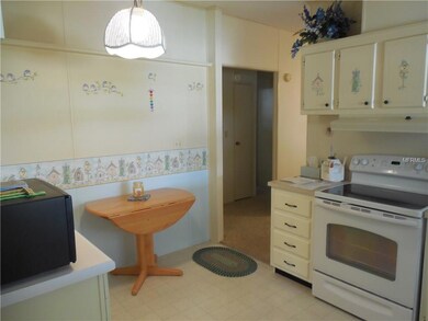 951 Polo Park Blvd, Davenport, FL 33897 - photo 5