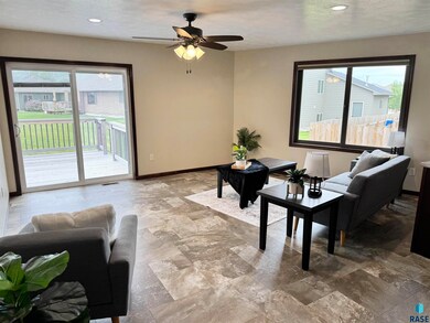 504 Cedar Dr, Harrisburg, SD 57032 - photo 7