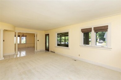 1056 46th St, Des Moines, IA 50311 - photo 6