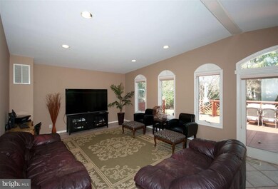 4705 Powder House Dr, Rockville, MD 20853 - photo 6