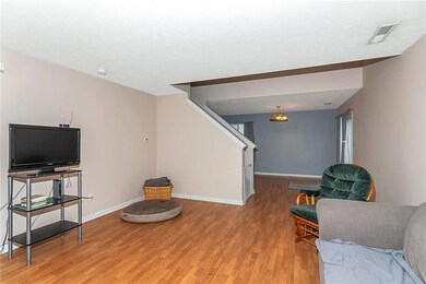 621 Cembra Dr, Greenwood, IN 46143 - photo 7