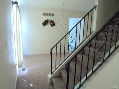 861 N Wahneta St, Allentown, PA 18109 - photo 4