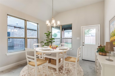 613 Vaquero St, White Settlement, TX 76108 - photo 2