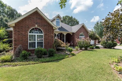 Don't miss this great home!