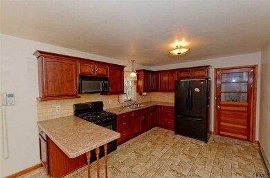 239 Lapp Rd, Clifton Park, NY 12065 - photo 6