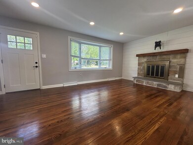 1114 Wilson Rd, Wilmington, DE 19803 - photo 3