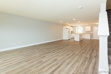 Kitchen Dining Living Photo 2