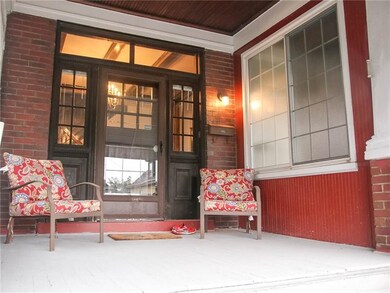 Covered Entry Way to Unit 362.