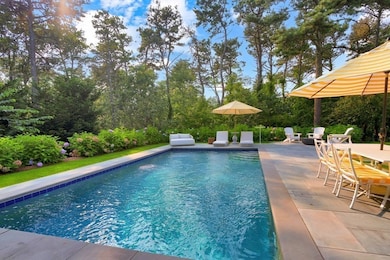 70 Marthas Rd, Edgartown, MA 02539 - photo 3