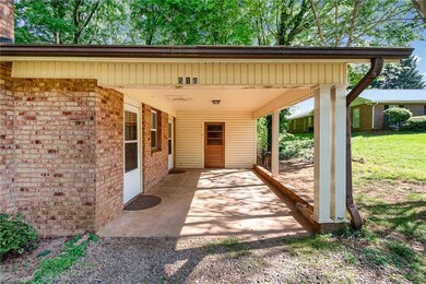 516 Hartness Rd, Statesville, NC 28677 - photo 3