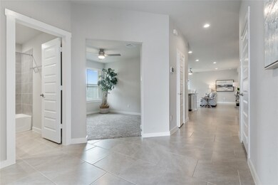Spacious entryway