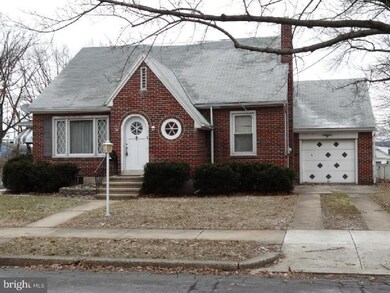 925 N 9th St, Reading, PA 19604 - photo 2