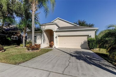 24607 Victoria Wood Ct, Lutz, FL 33559 - photo 2