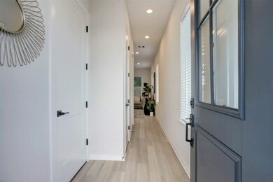 2028 W Tidwell Rd, Houston, TX 77091 - photo 6