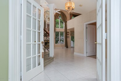39 Boca Del Mar Ct, Holmdel, NJ 07733 - photo 2